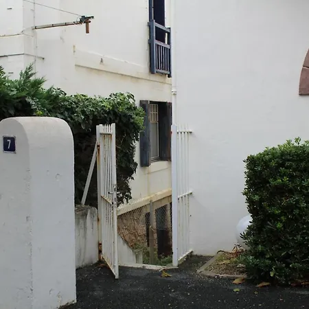 Arrosa Avec Les Cles De Jean De Luz *