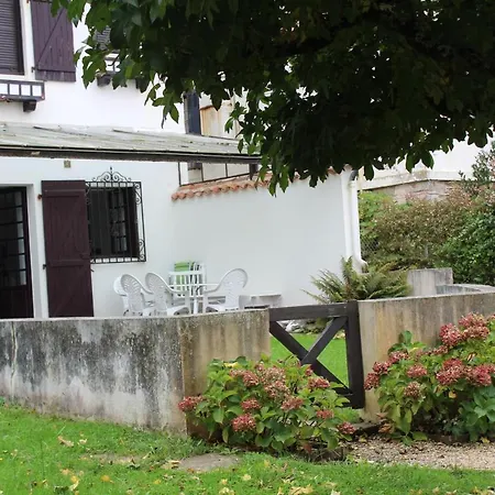 Arrosa Avec Les Cles De Jean De Luz *
